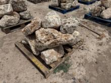 (1) Pallet of Landscape Stone Boulder Rocks