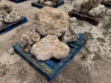 (1) Pallet of Landscape Stone Boulder Rocks