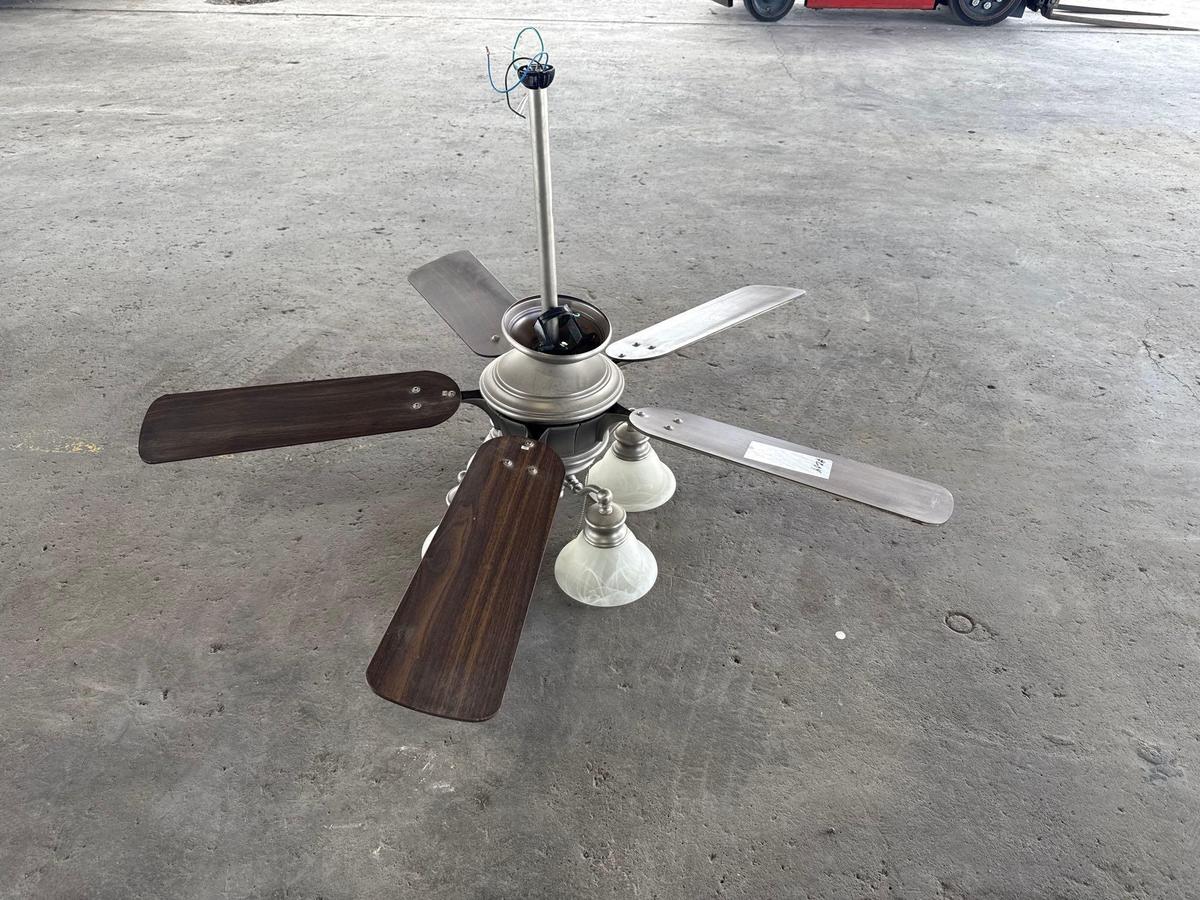 Ceiling Fan - 5 Blades & 4 Globe lights
