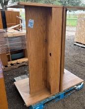 (1) Pallet w/ 2 Wooden Desk