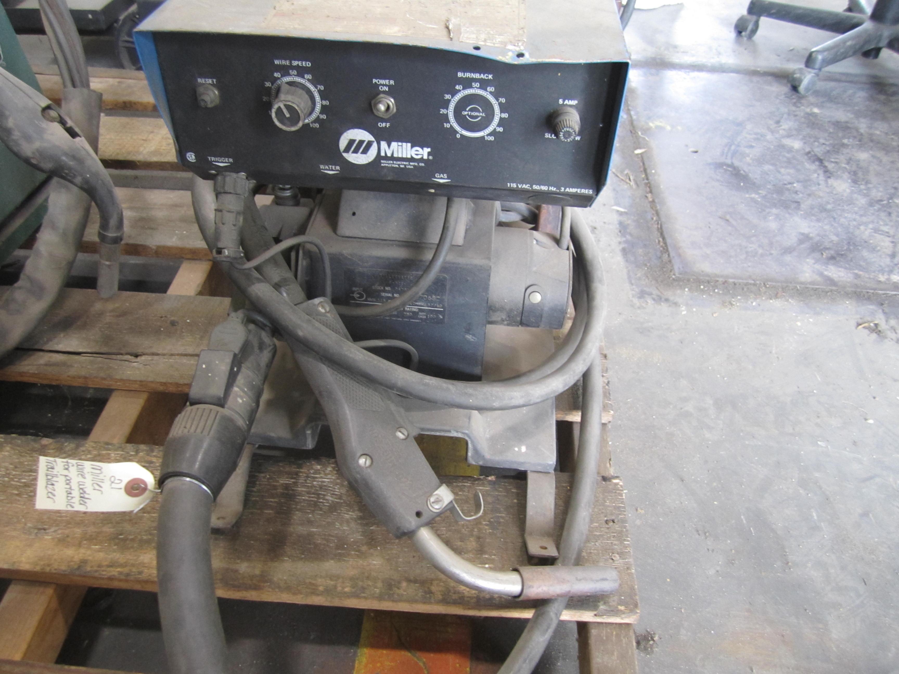 MILLER WIRE WELDER FOR A TRAILBLAZER
