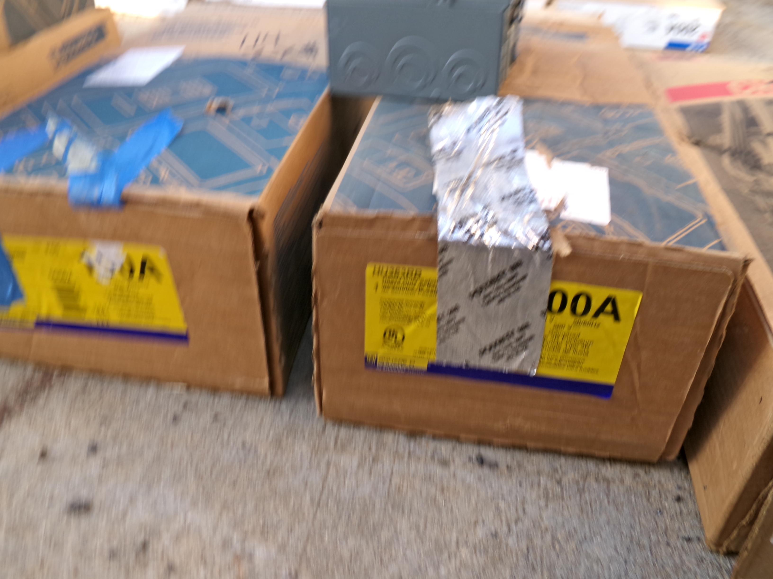 2 BOXES NEW SQUARE D 100 AMP DISCONNECT 2X$