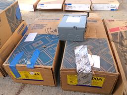 2 BOXES NEW SQUARE D 100 AMP DISCONNECT 2X$