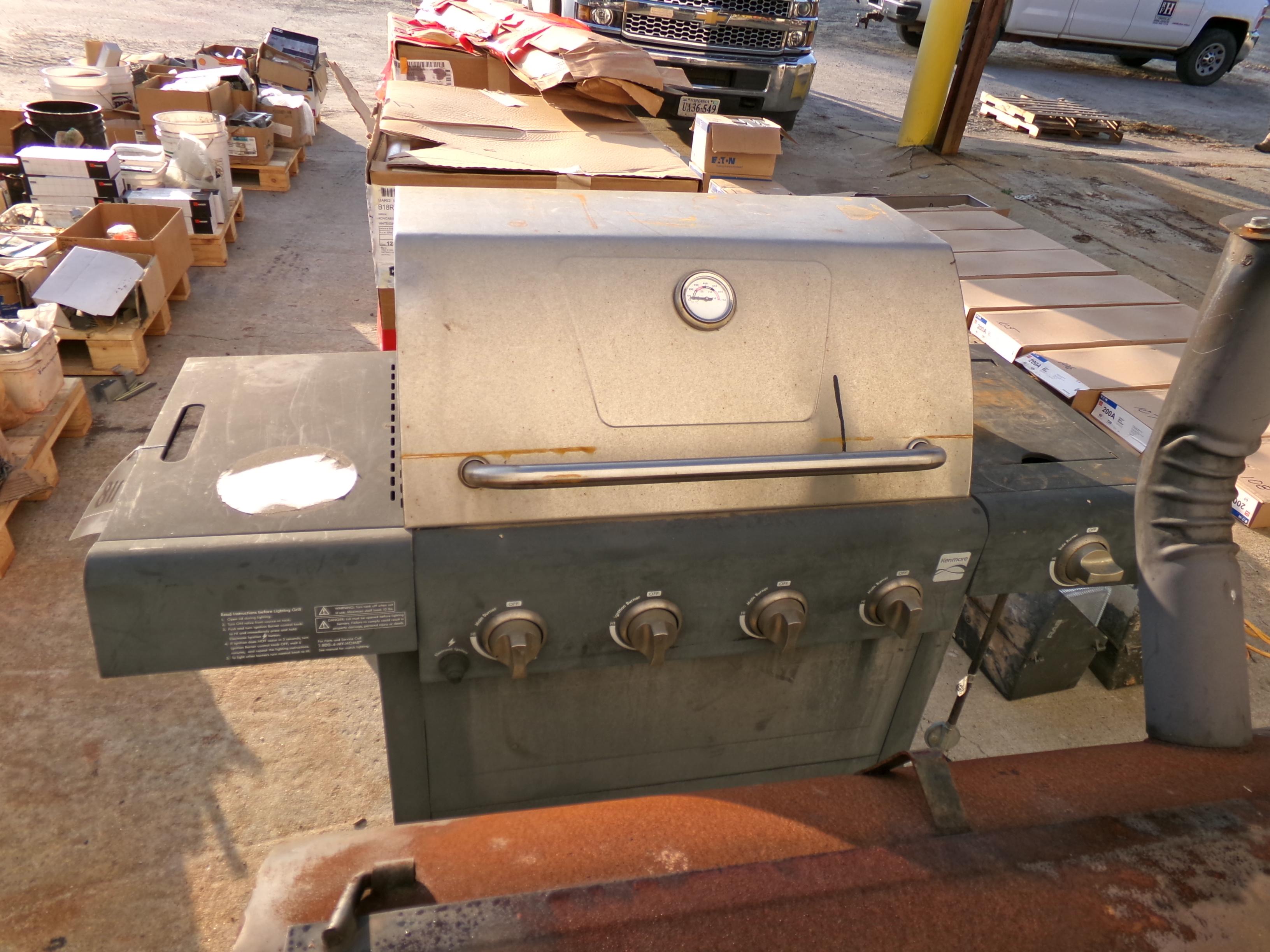 KENMORE GAS GRILL