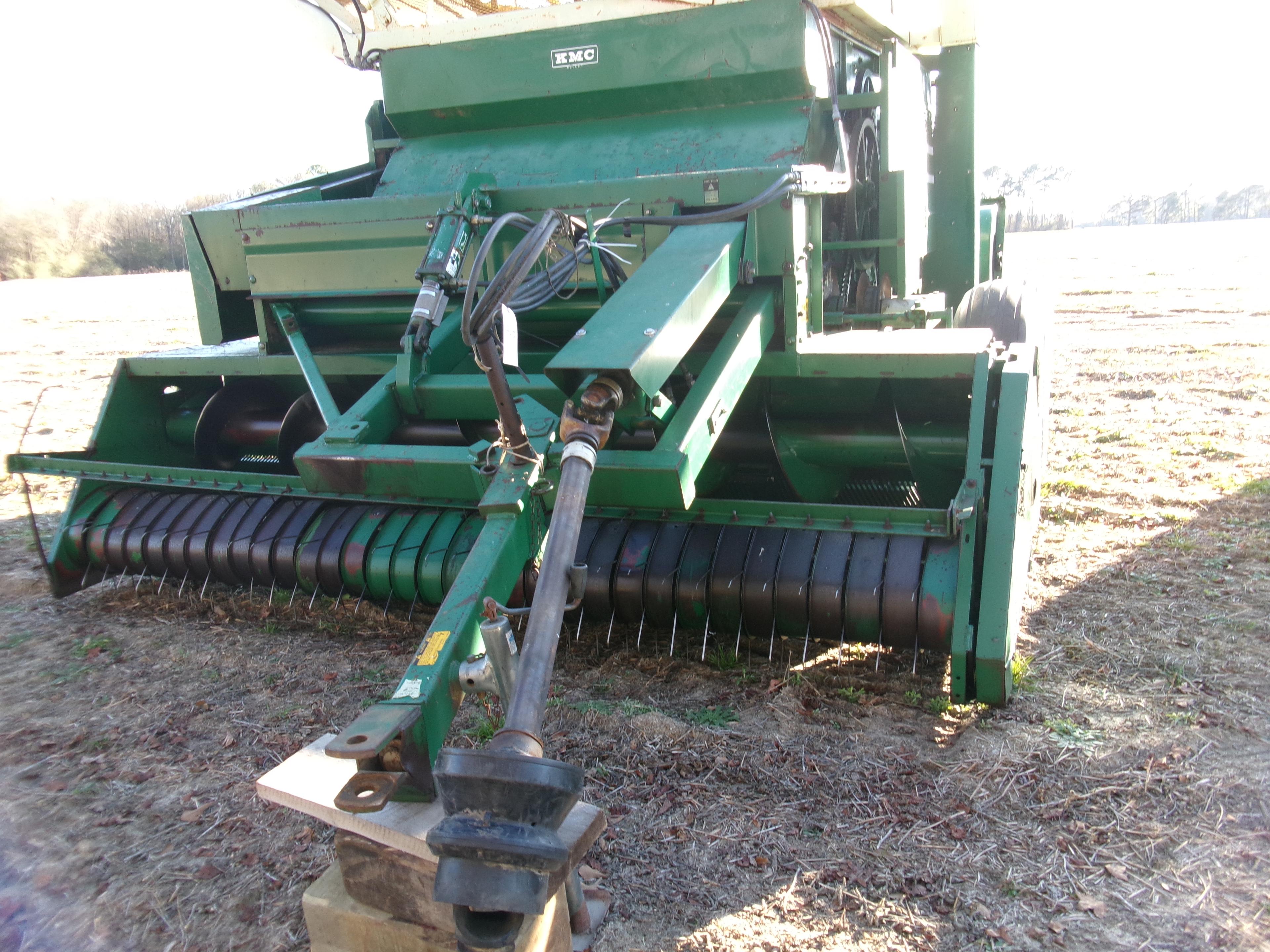 KMC 3350 4-ROW PEANUT COMBINE