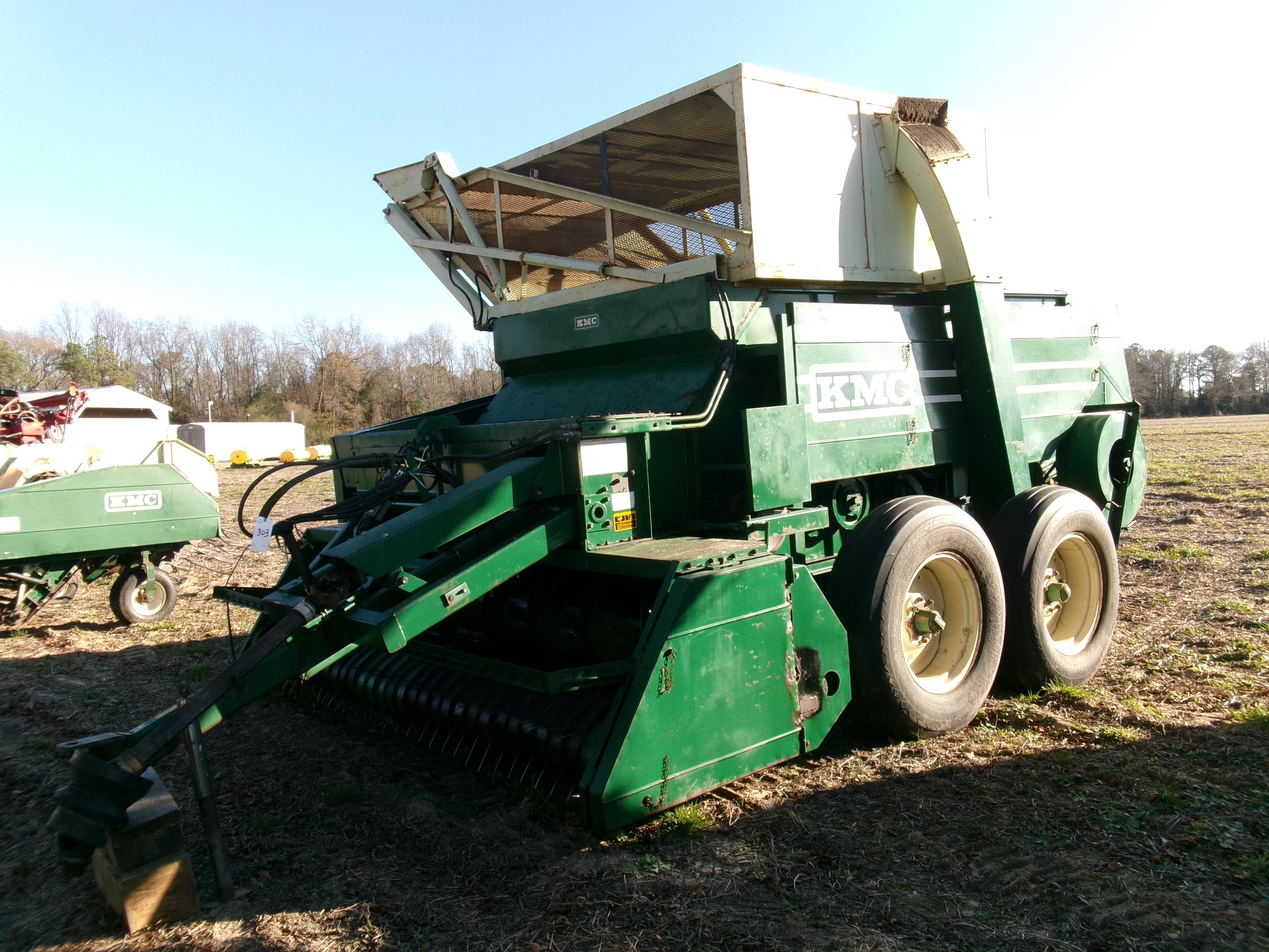 KMC 3350 4-ROW PEANUT COMBINE