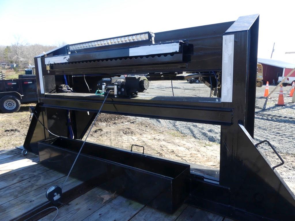 2021 LOAD TRAIL 40' GOOSENECK TRAILER, STEEL RAMPS