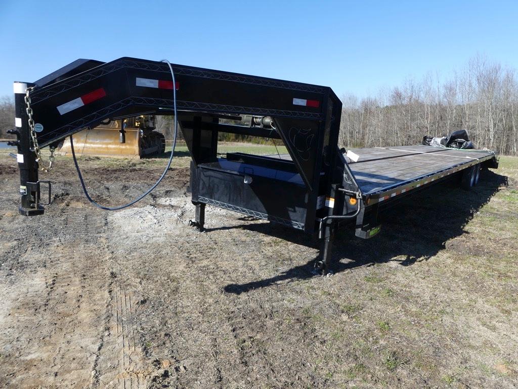2021 LOAD TRAIL 40' GOOSENECK TRAILER, STEEL RAMPS