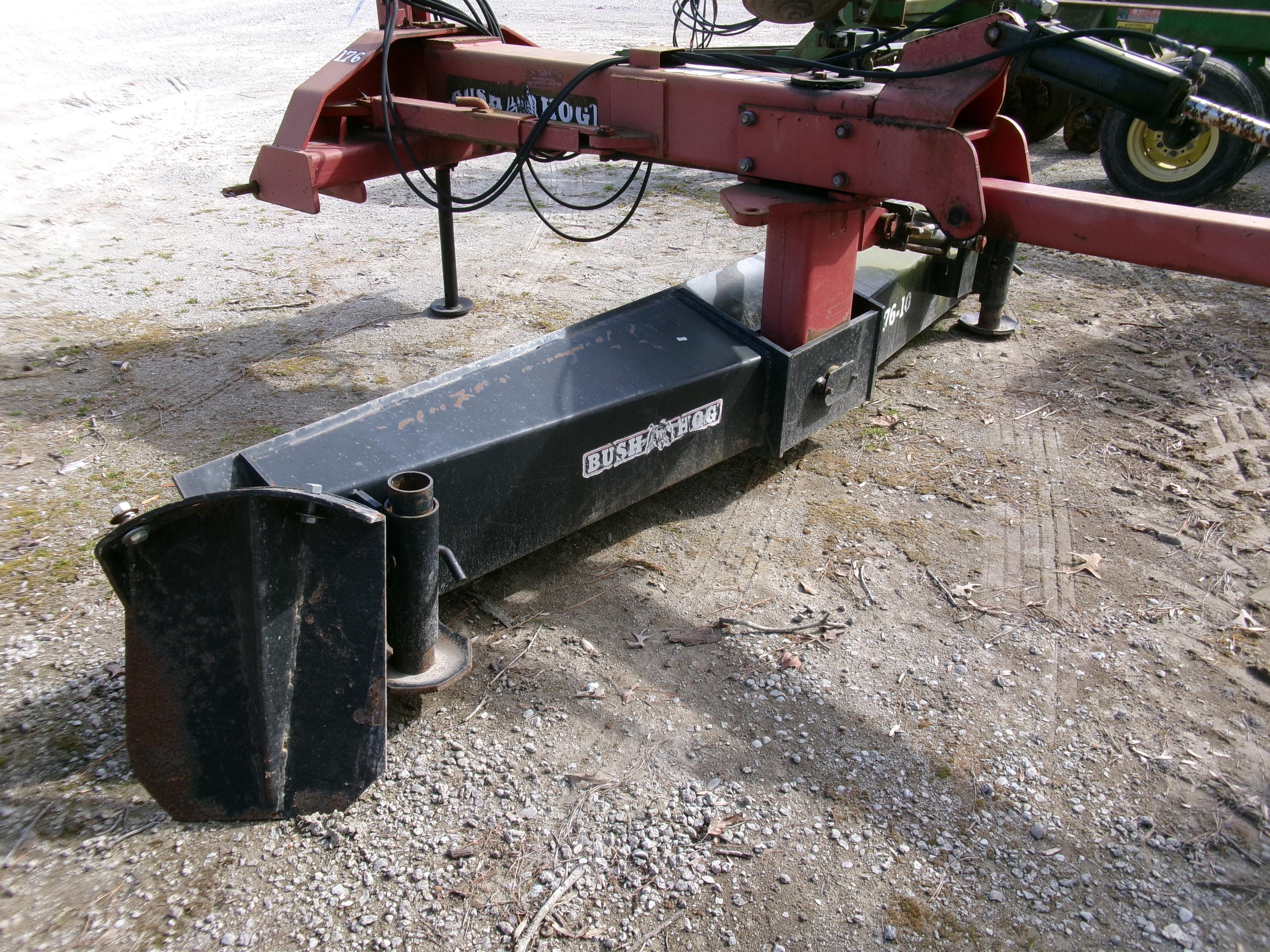 BUSH HOG 176, 10’, 4-WAY HYD BLADE, HYD TAIL WHEEL