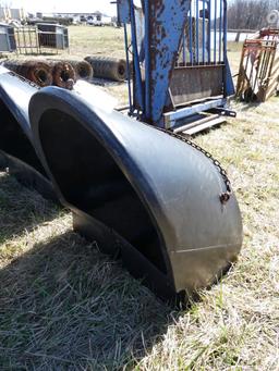 MINERAL FEEDER