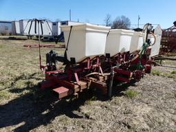 MECHANICAL 4-ROW CAROUSEL SETTER WITH FERTILIZER DRIVE