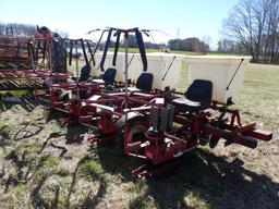 MECHANICAL 4-ROW CAROUSEL SETTER WITH FERTILIZER DRIVE