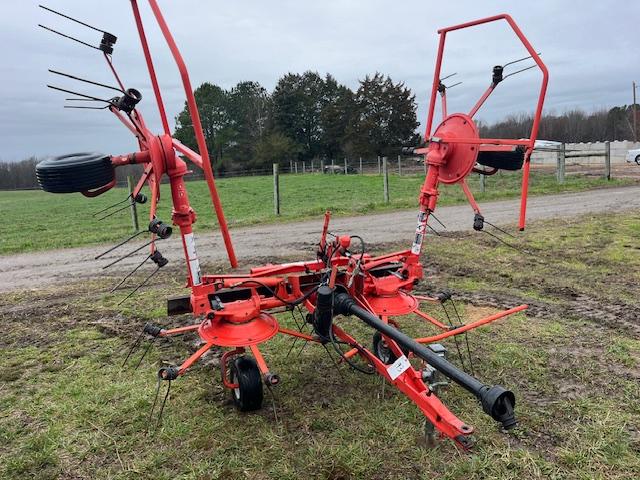 KUHN GF502 4-BASKET HAY TEDDER