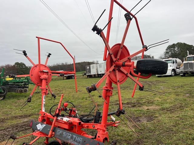 KUHN GF502 4-BASKET HAY TEDDER