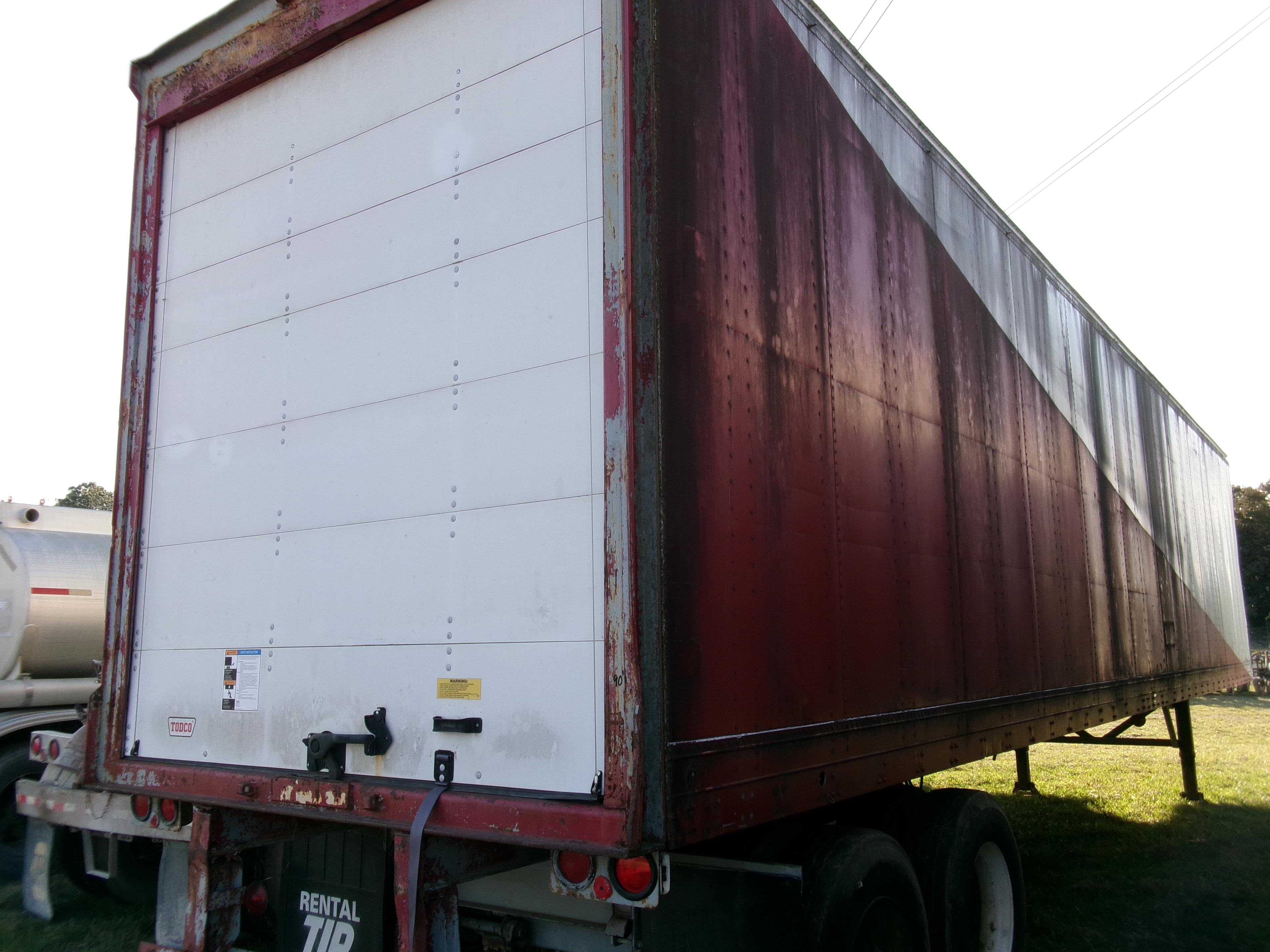1978 FRUEHAUF VAN TRAILER, NO TITLE