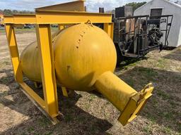 STEEL TANK AND FRAME