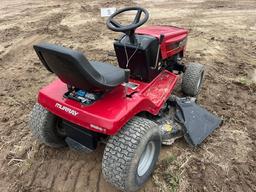 MURRAY LAWN MOWER RUNS AND DRIVES