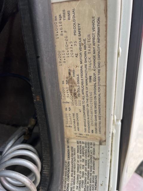 1994 IH 9400 ROAD TRACTOR CUMMINS DSL ENGINE ROCKWELL 8 SPD TRANS 863K MILES