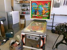 VINTAGE PINBALL MACHINE