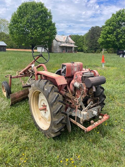 TUFFBILT GARDEN TRACTOR