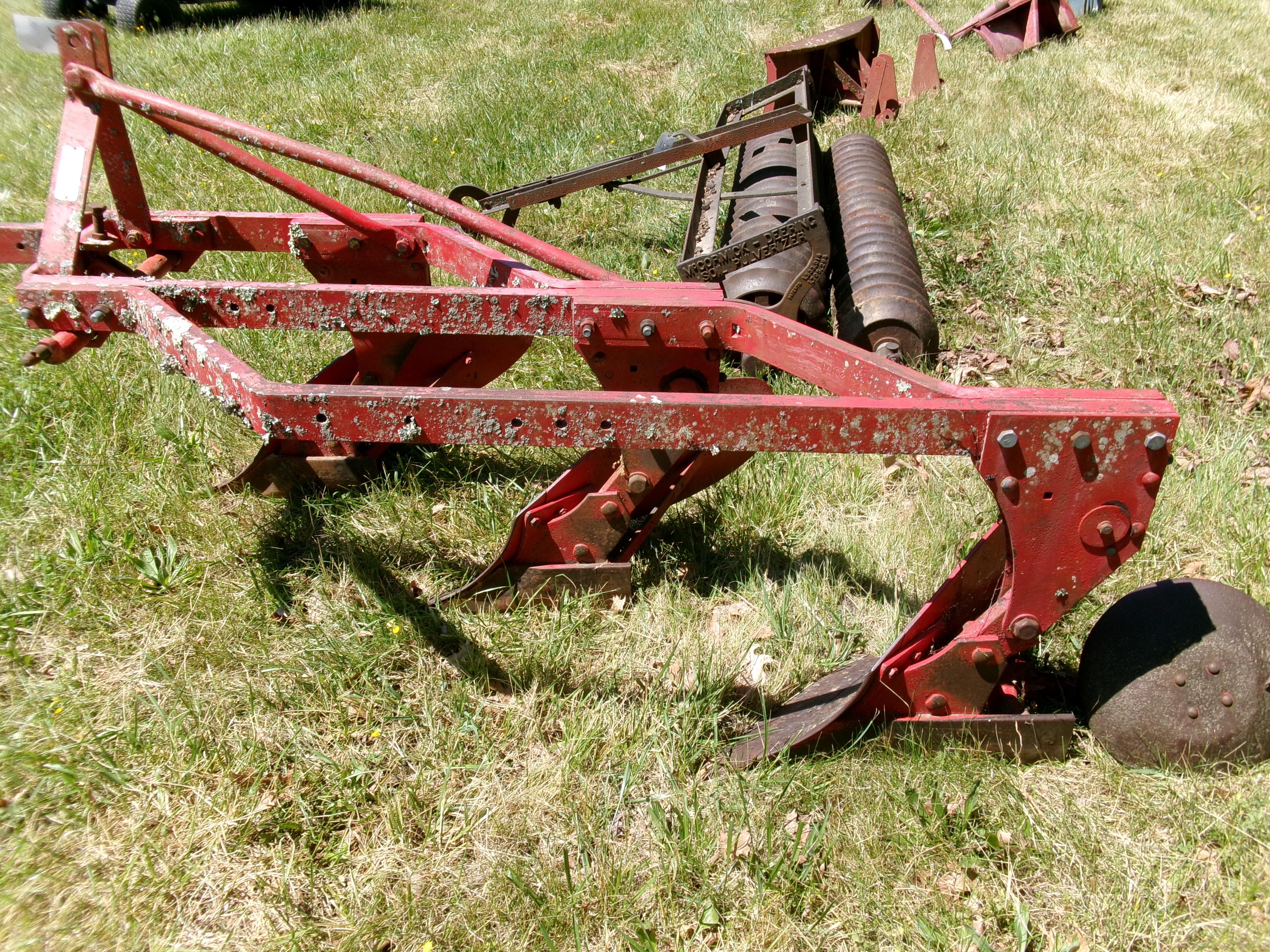 MF 3B PLOW