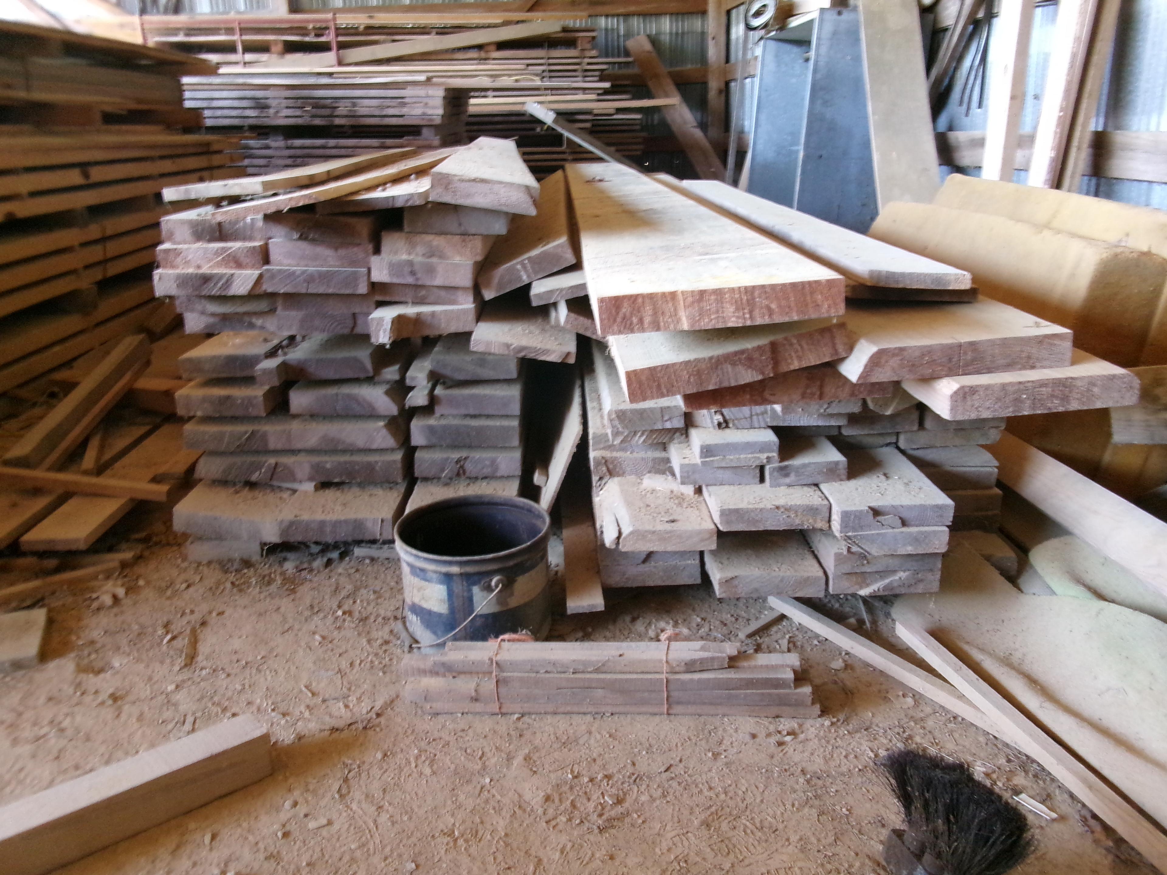 ROUGH CUT 2X PINE VARIOUS LENGTHS AND WIDTHS   70 X $