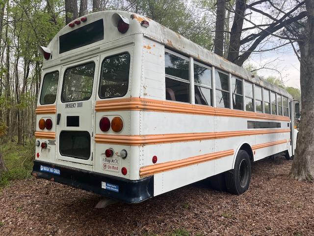 1991 IH BUS DSL AIR BRAKES AUTO TRANS 3682 MILES GOOD RUBBER