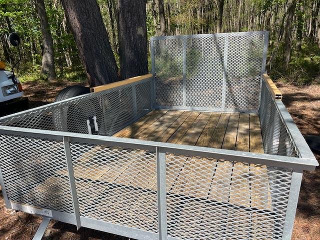 2020 ROADKING GALVANIZED TRAILER 10’ x 6’  GORILLA LIFT ASSIST GATE  2’ SIDES BARELY USED