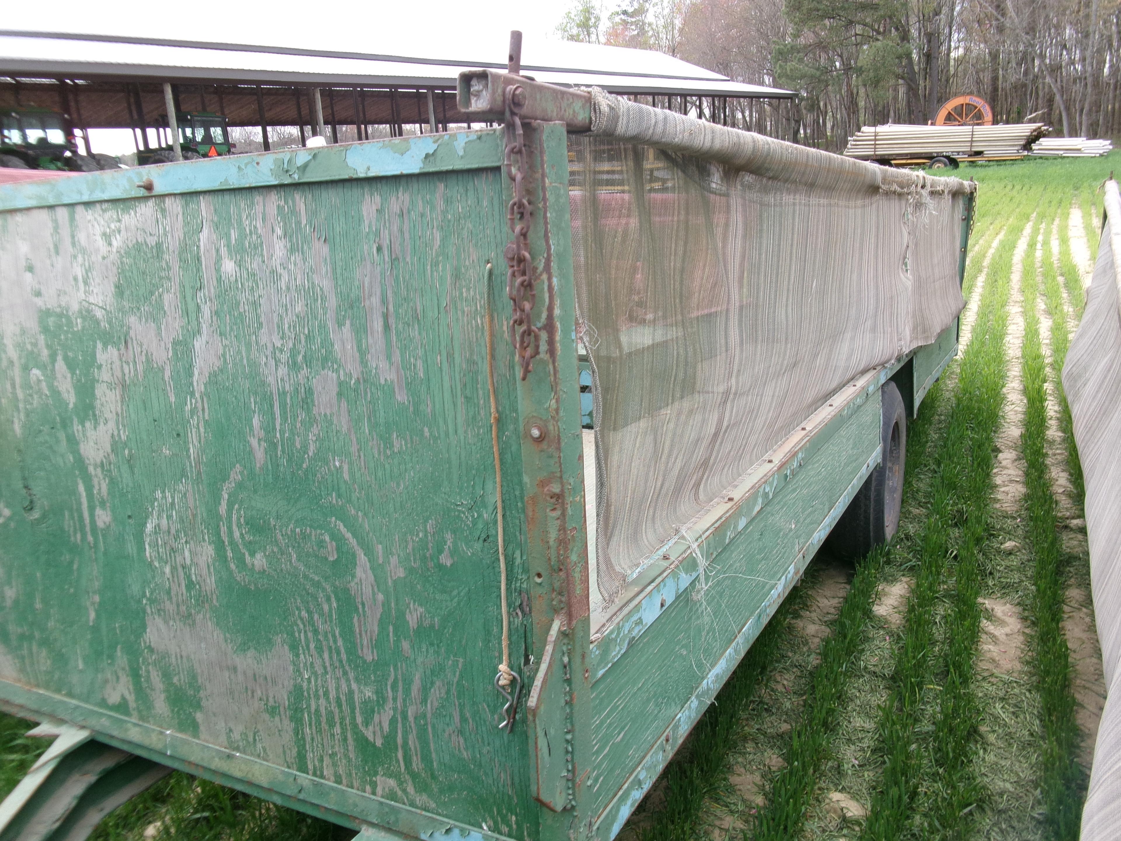 TOBACCO TRAILER