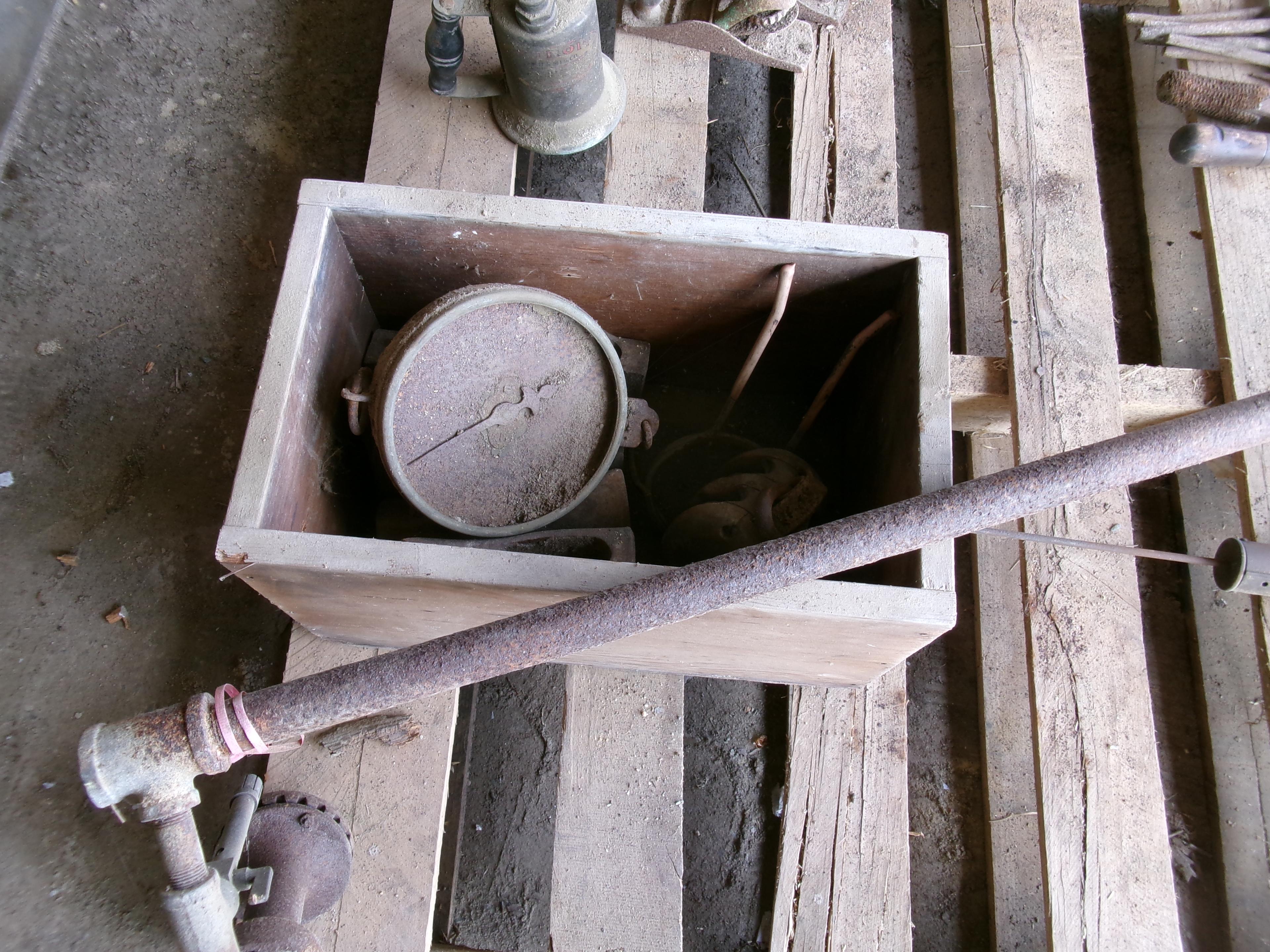 GAS BURNER, DUSTER & PARTS