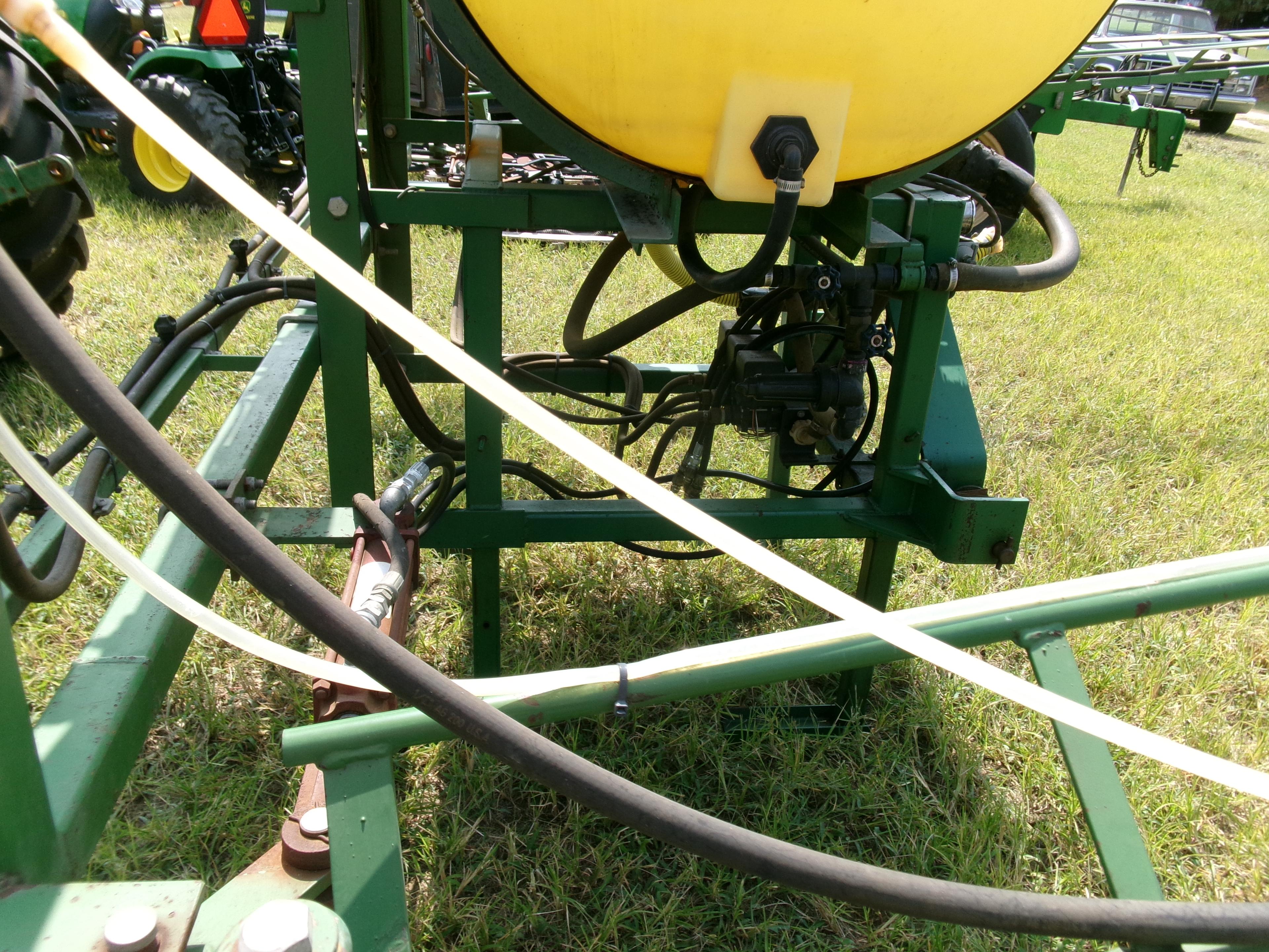 SHEPHARD 300 GAL 3 PT SPRAYER, HYD FOLD BOOMS, FOAM MARKERS, GENTLY USED