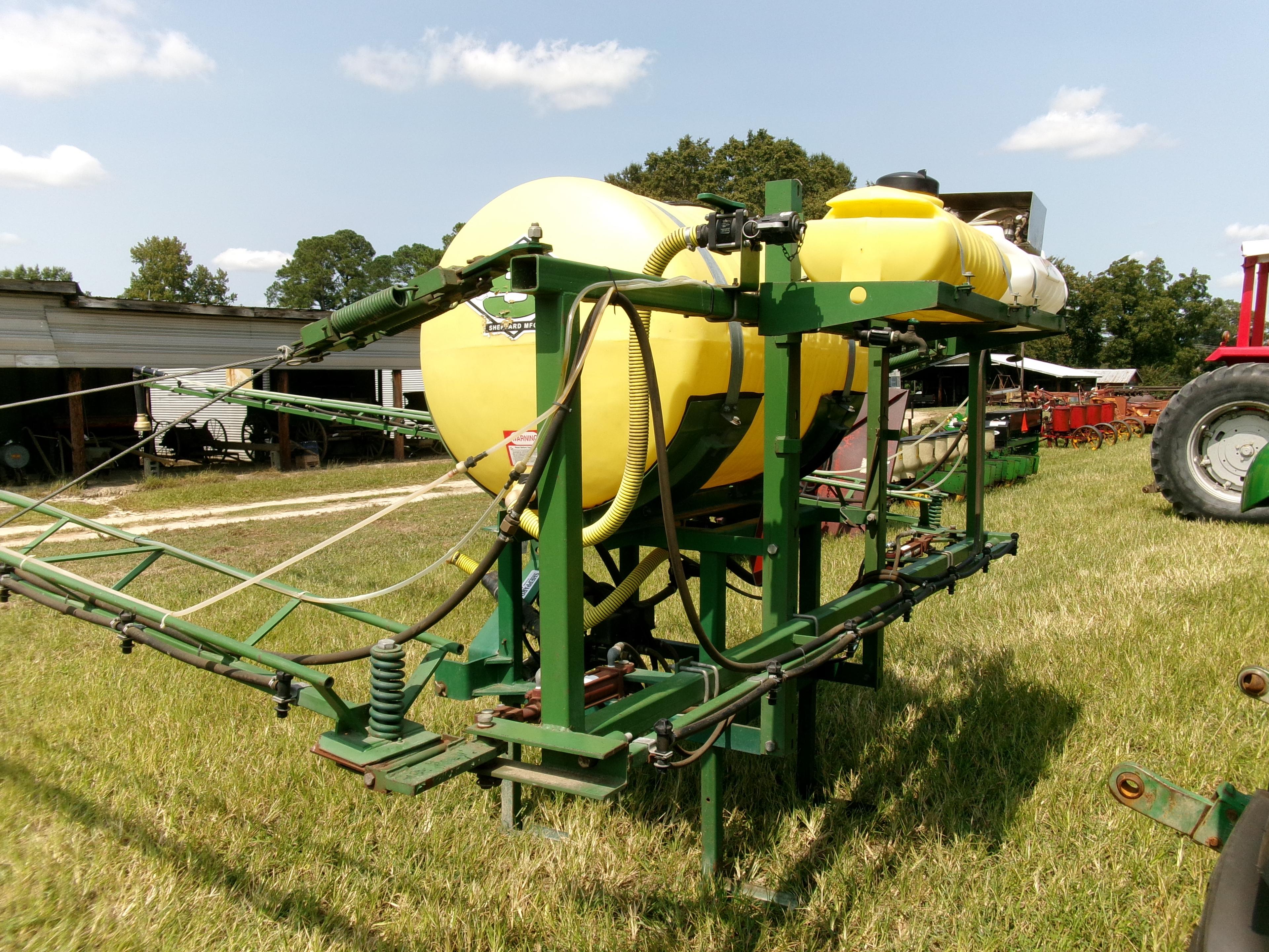 SHEPHARD 300 GAL 3 PT SPRAYER, HYD FOLD BOOMS, FOAM MARKERS, GENTLY USED