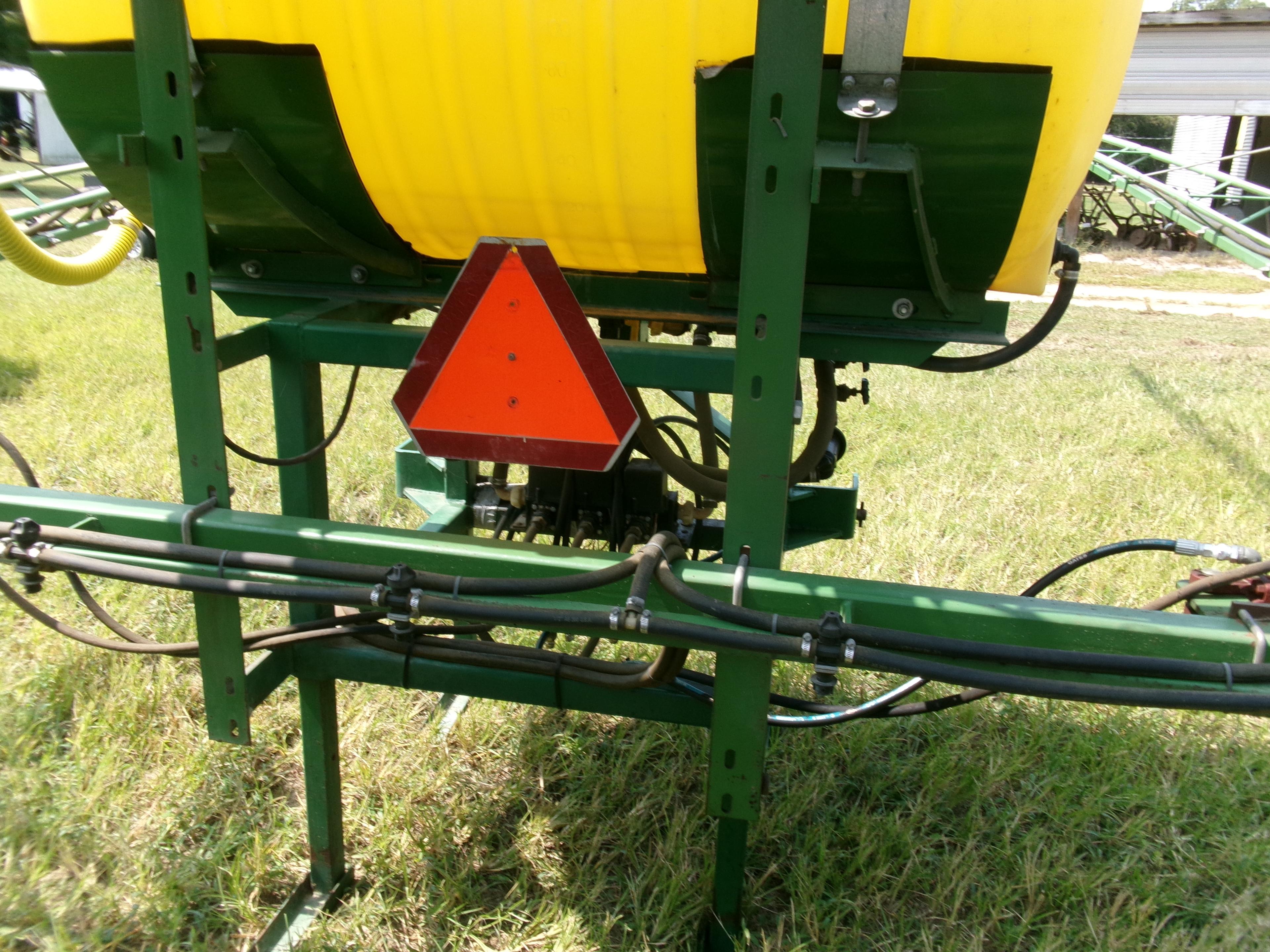 SHEPHARD 300 GAL 3 PT SPRAYER, HYD FOLD BOOMS, FOAM MARKERS, GENTLY USED
