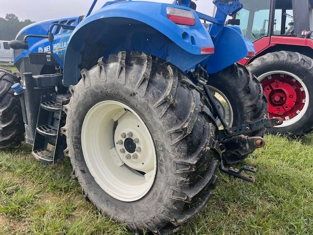 NH TS6.110 MFWD, DSL, CANOPY, DUAL REMOTES, LEFT HAND REVERSER, 4069 HRS