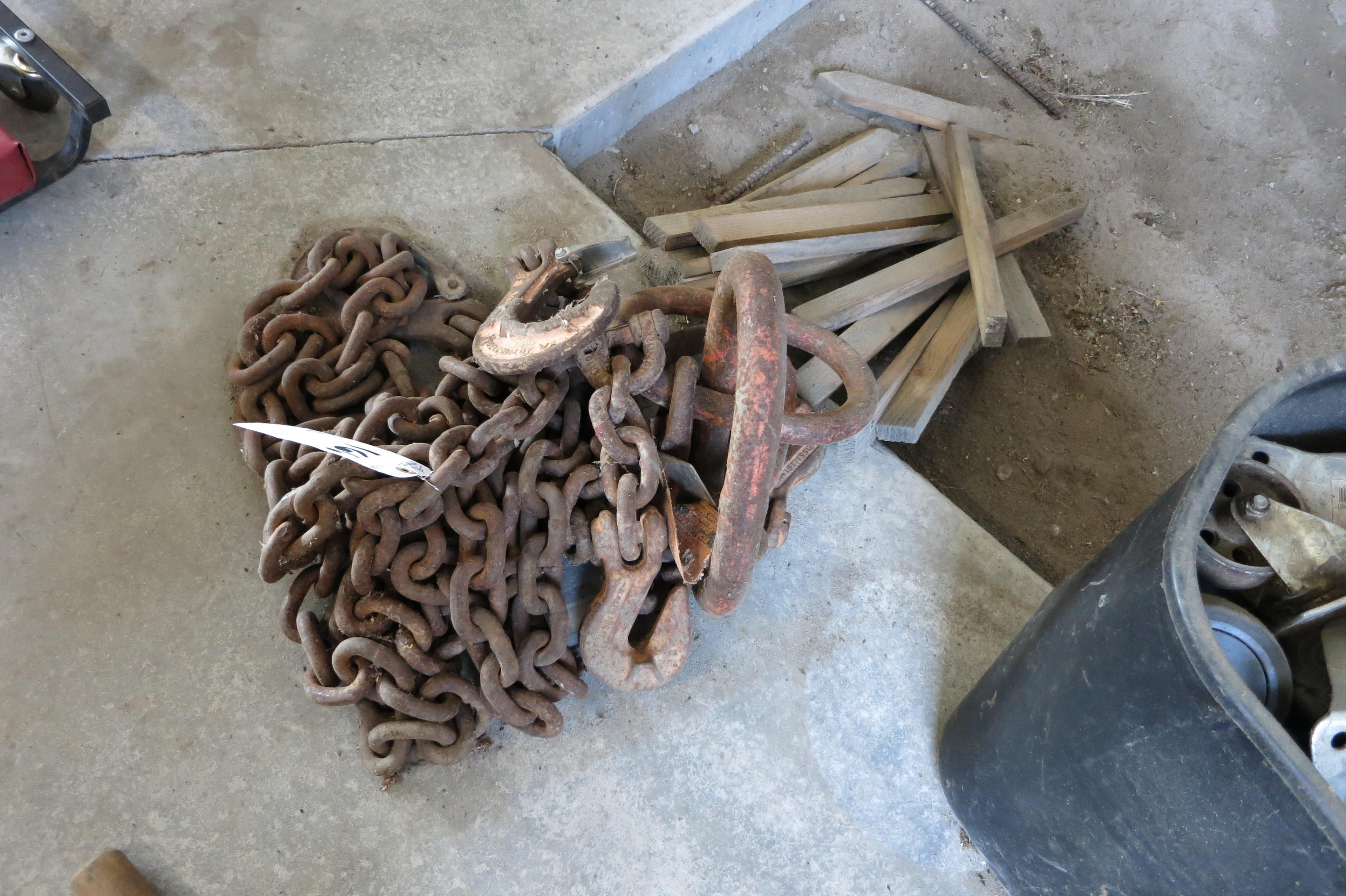 LIFTING CHAINS