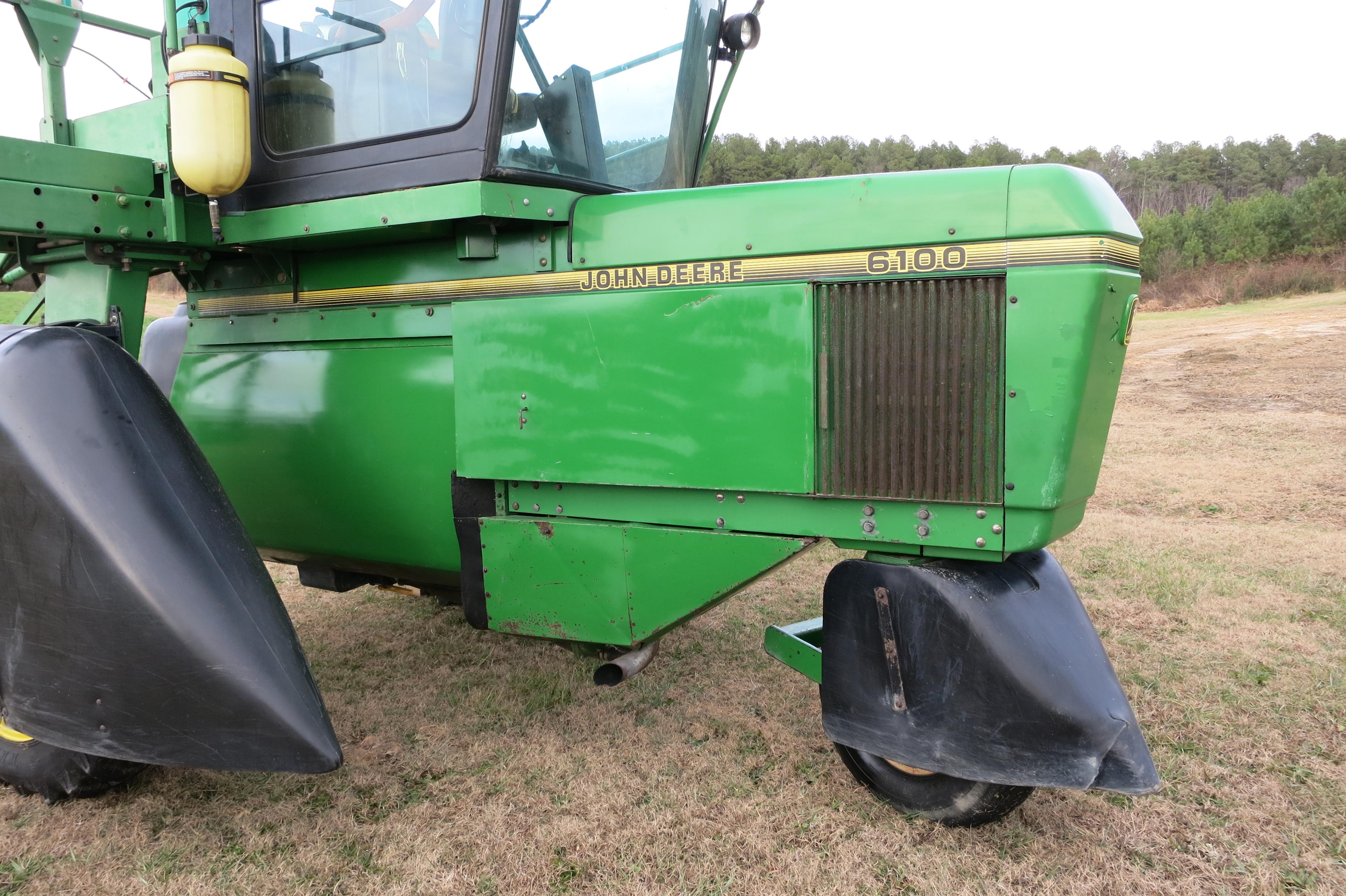 JD 6100 SPRAYER, CAB, JD RATE CONTROL, 4148 MILES, SN:4065, SELLS W/ 4R & 8R BOOM (ALL NEW AC)