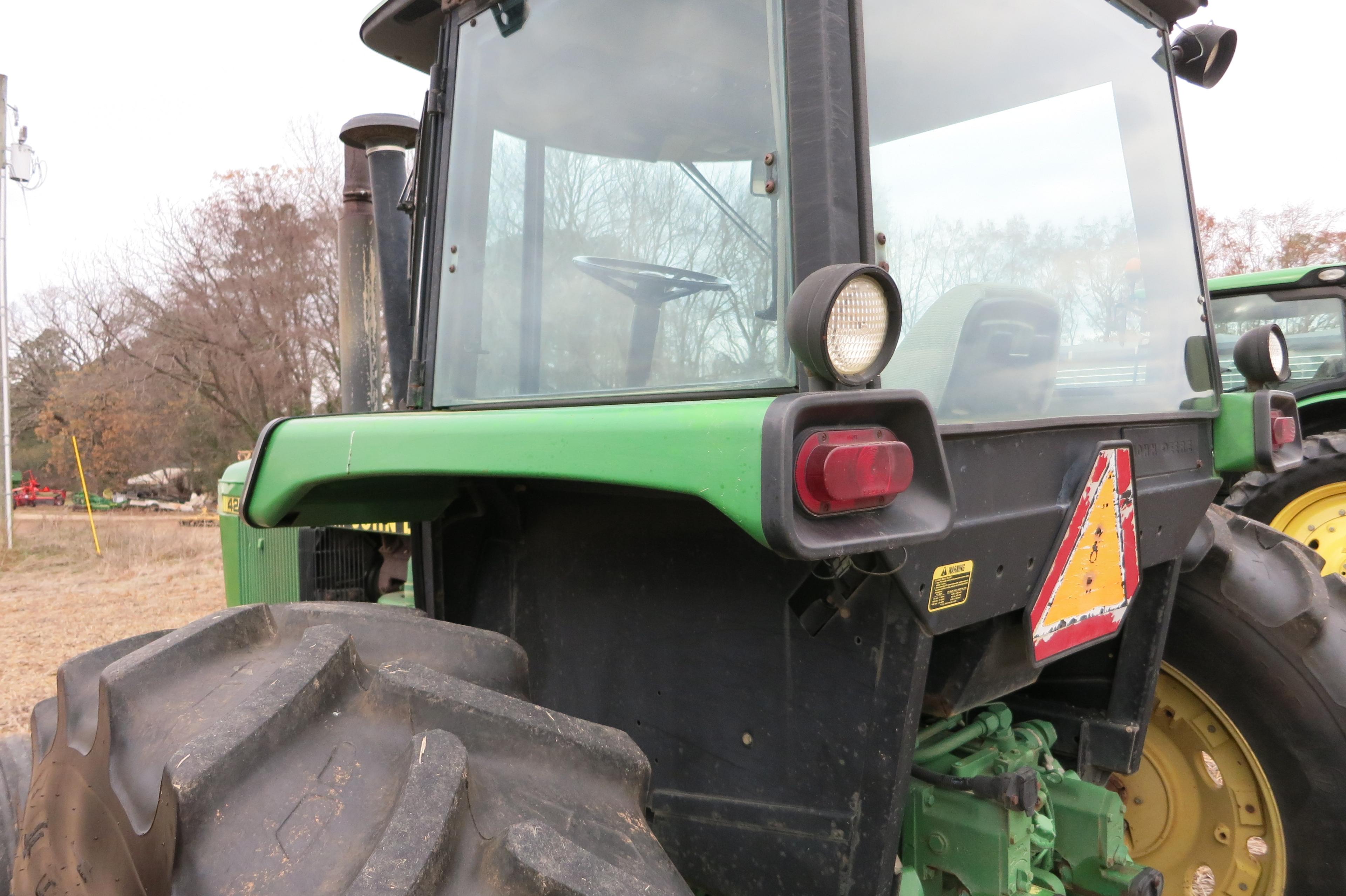 JD 4255 CAB, DSL, 15-SPEED POWERSHIFT TRANS, DUAL REMOTES, NEW REAR TIRES, SN: 11655, 9200 HRS (1-OW