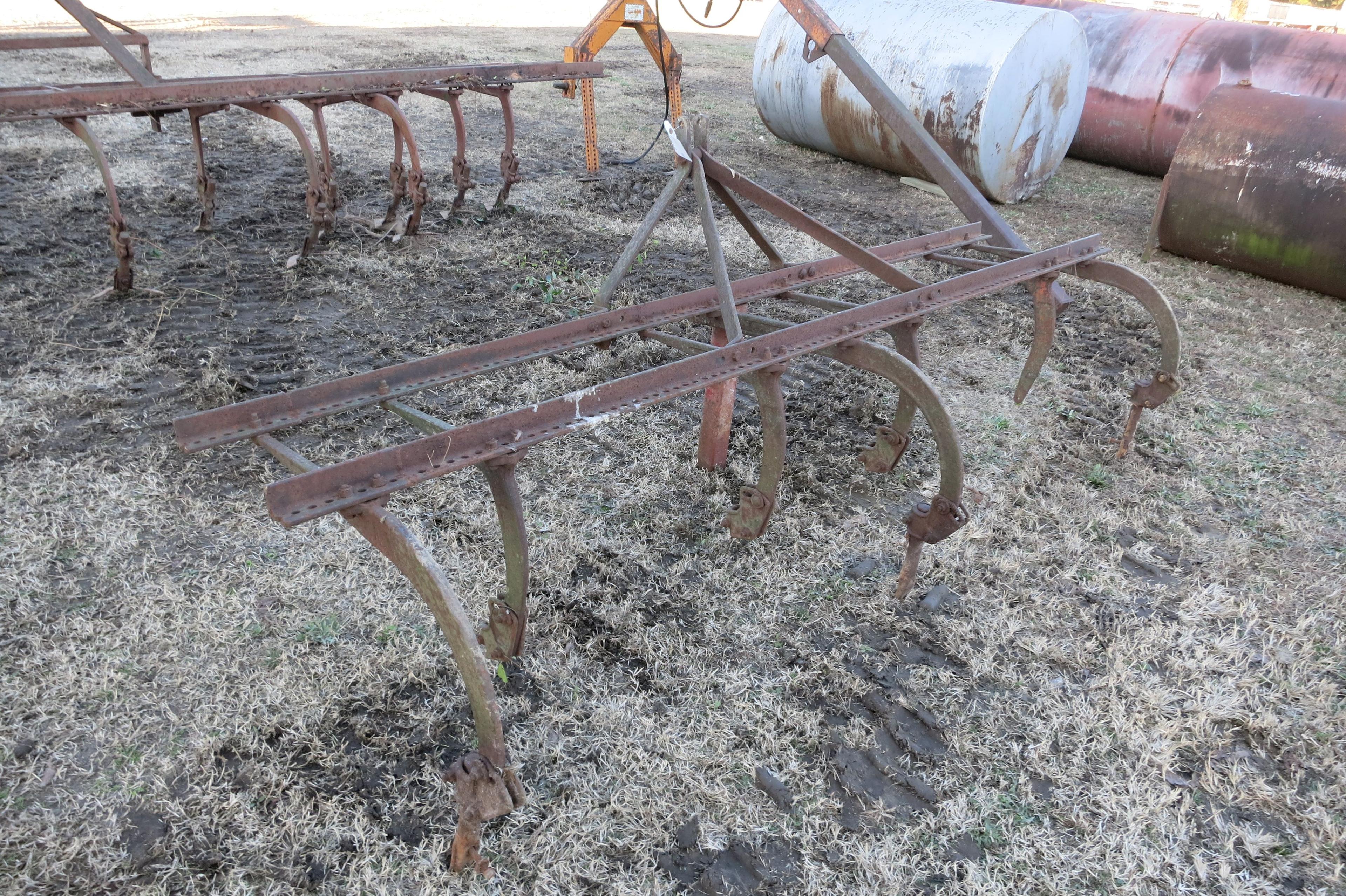 2 ROW PITTSBURG CULTIVATOR