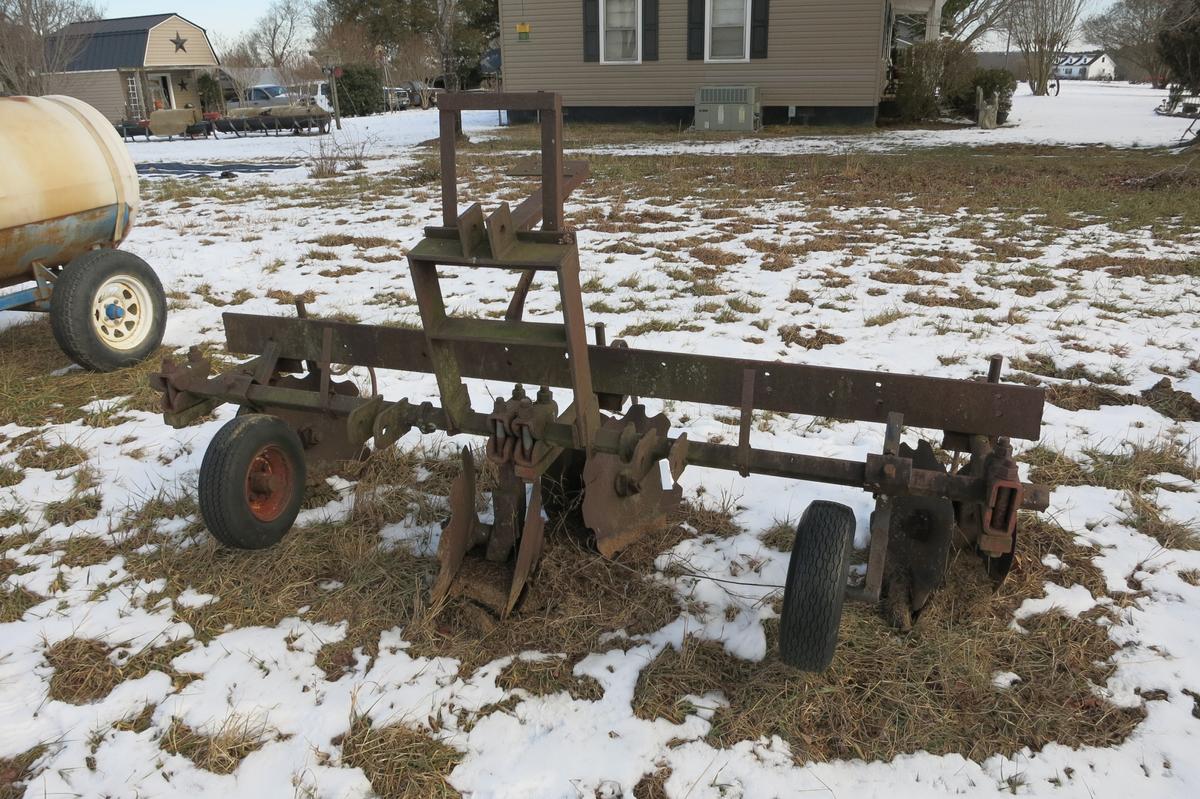 2 ROW BEDDER