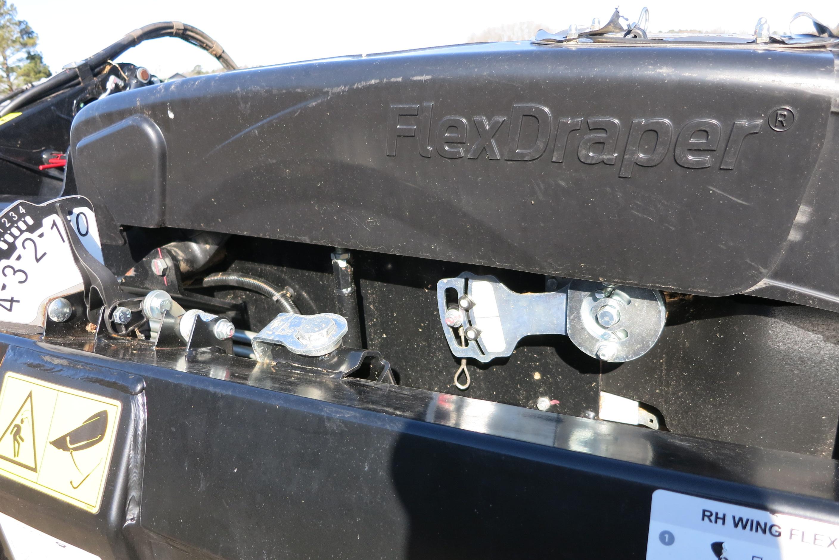 MACDON FD235, 35' DRAPER HEAD, (2023 MODEL LIKE NEW) SN:452834-23