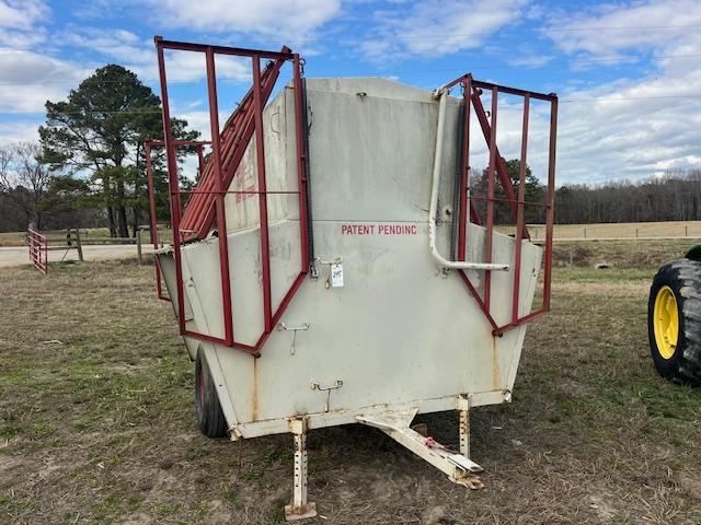 APACHE CREEP FEEDER W/ PANELS