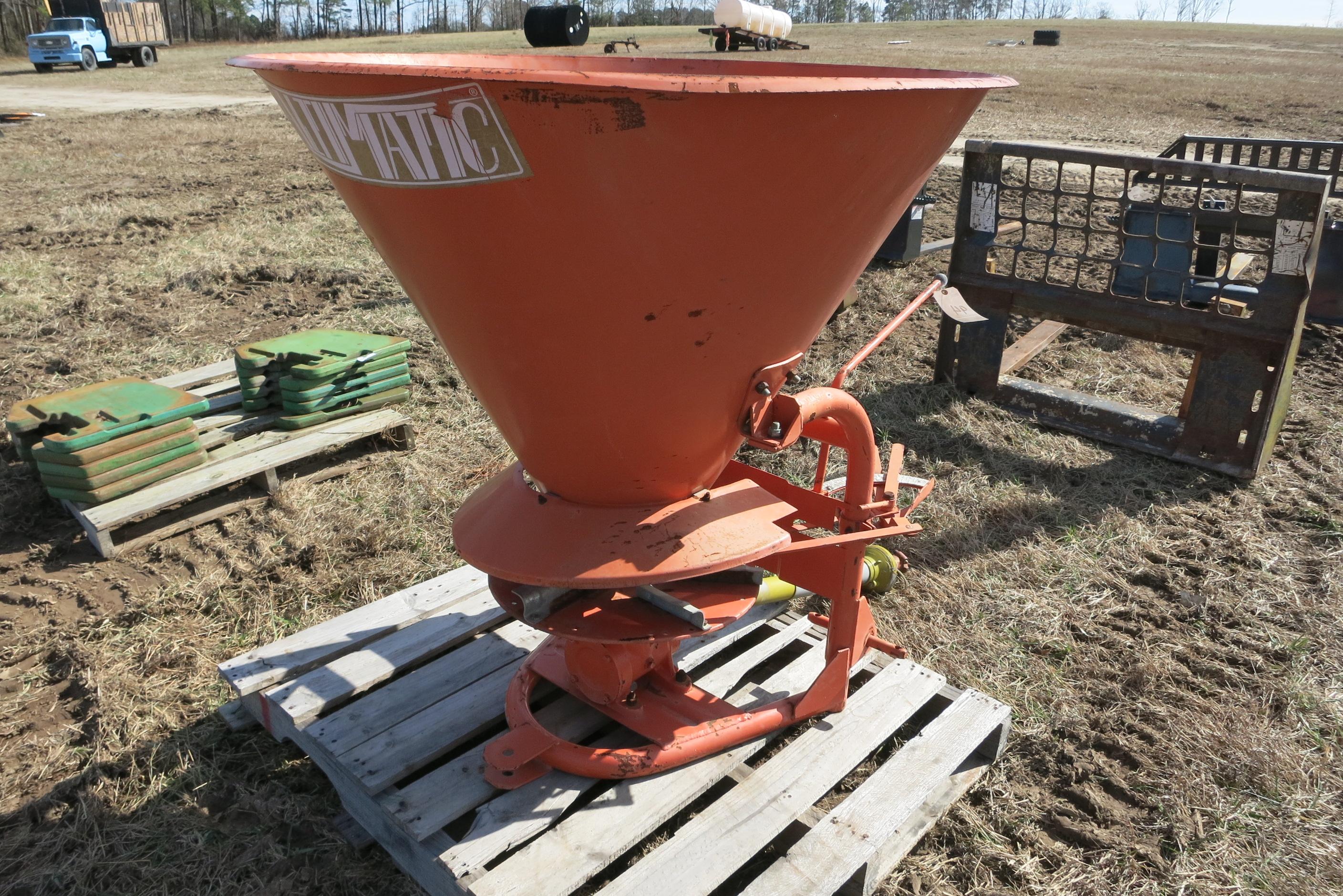 SPIN SPREADER