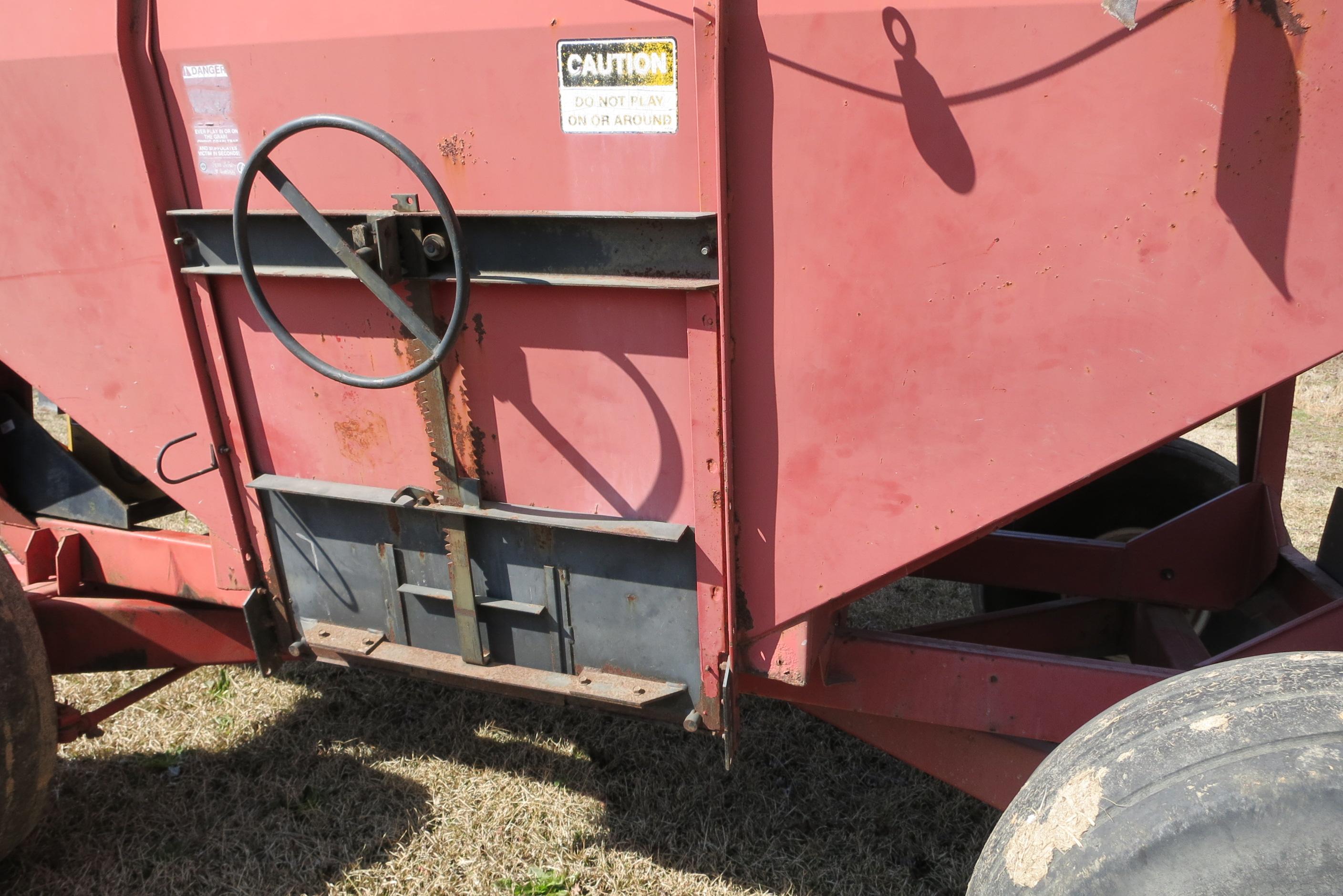 UNVERFERTH 325 SEED TENDER, GRAVITY FLOW WAGON