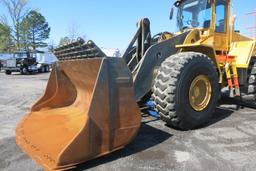 VOLVO L220E LOADER ARTICULATING, VOLVO DSL, POWERSHIFT TRANS, CAB, A/C, LOAD RITE L2180 SCALES, APPR