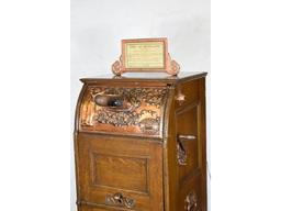 Antique Coin Op Quartoscope 5¢ Arcade Mutoscope