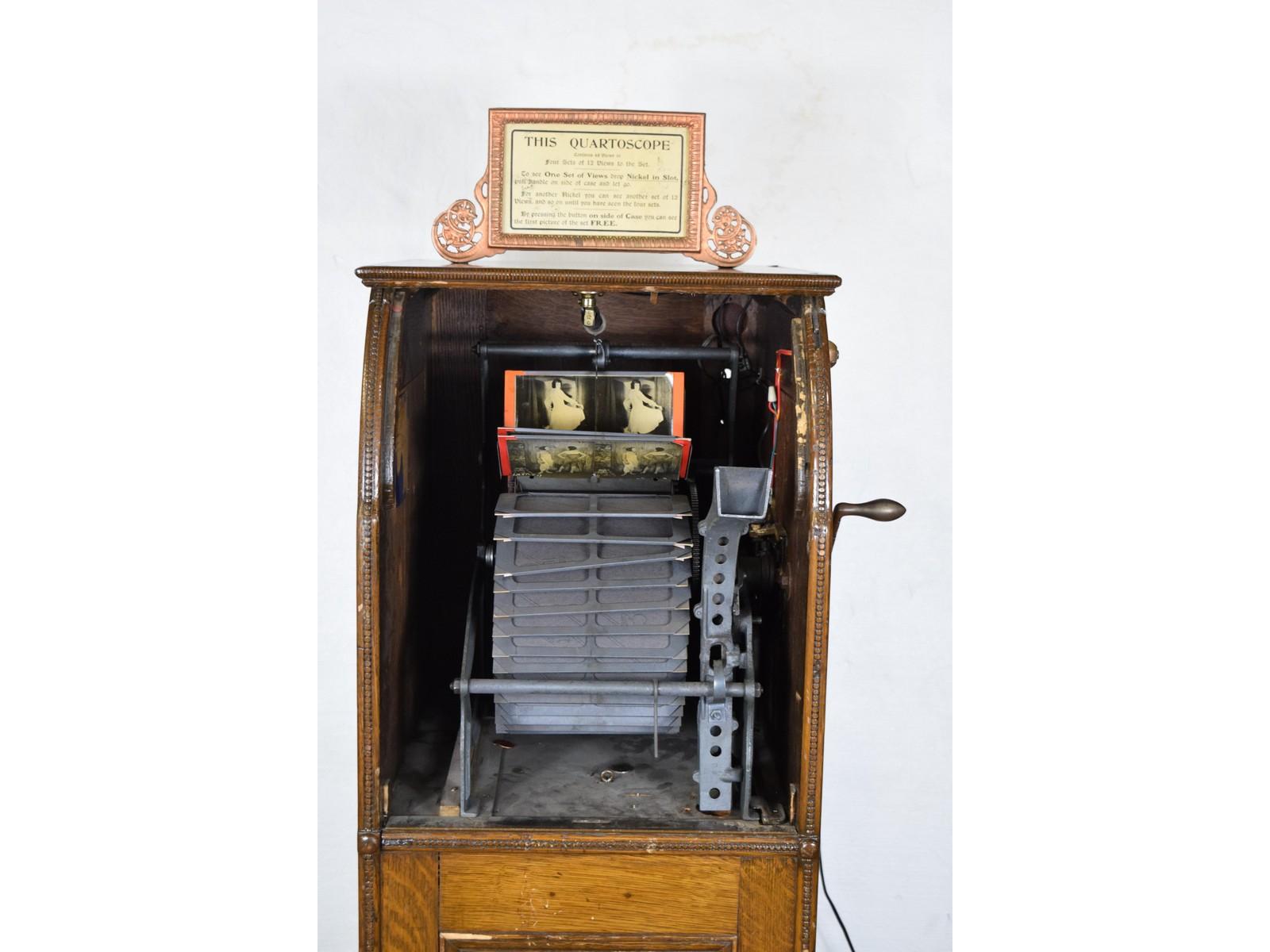 Antique Coin Op Quartoscope 5¢ Arcade Mutoscope
