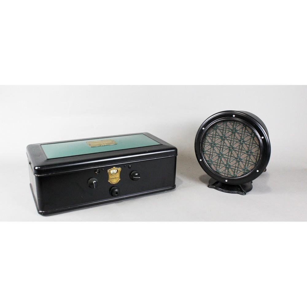 Atwater Kent Model 55 Radio and Speaker