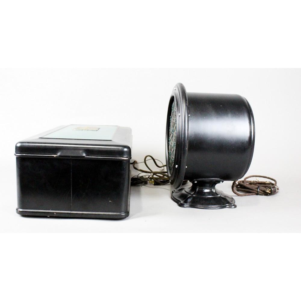Atwater Kent Model 55 Radio and Speaker