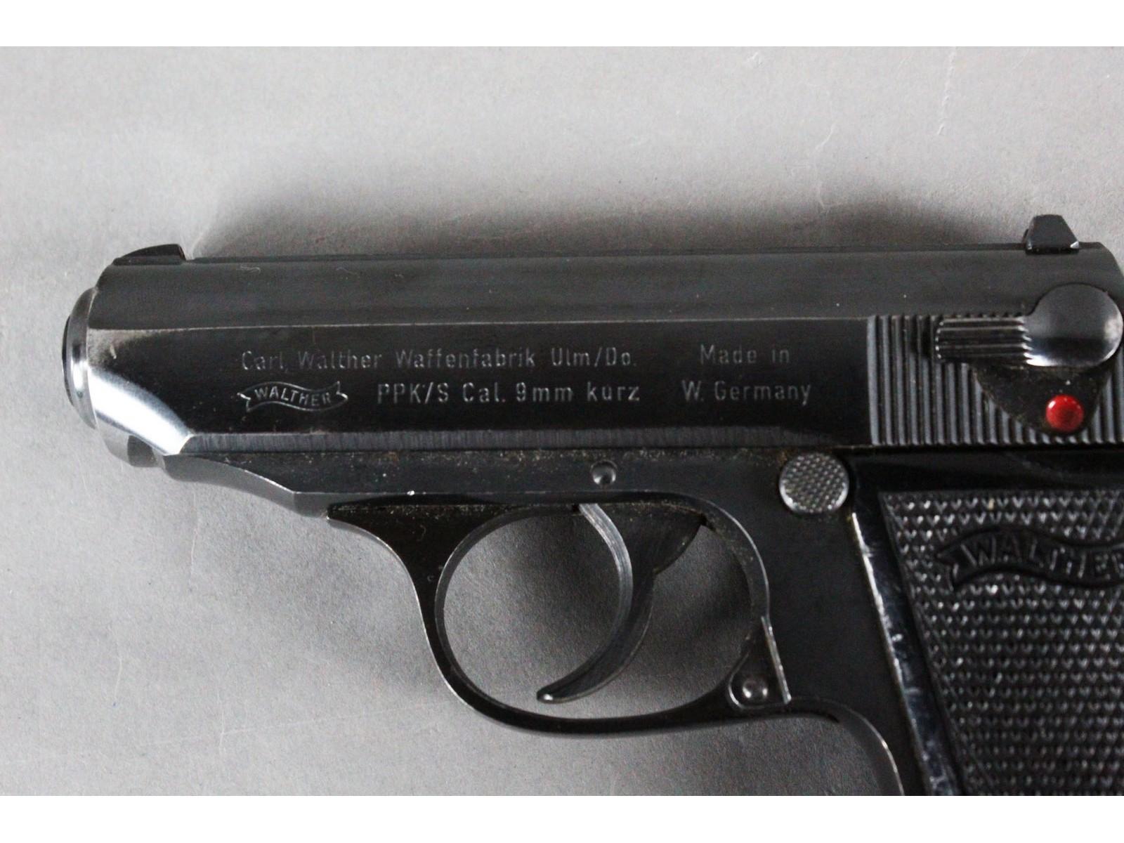 Walther PPK/S Pistol 9MM
