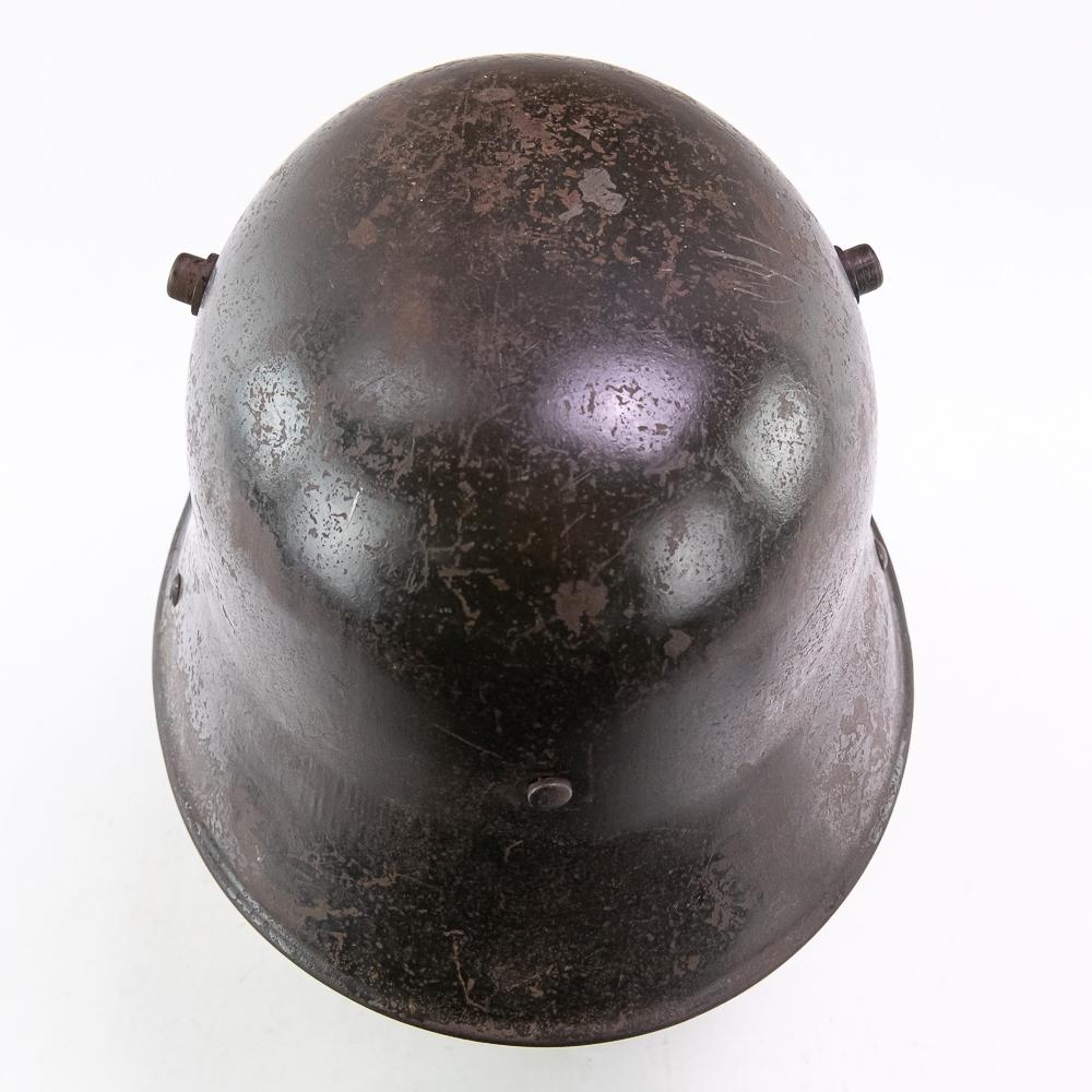 WWI German M-16 Combat Helmet W/ Liner